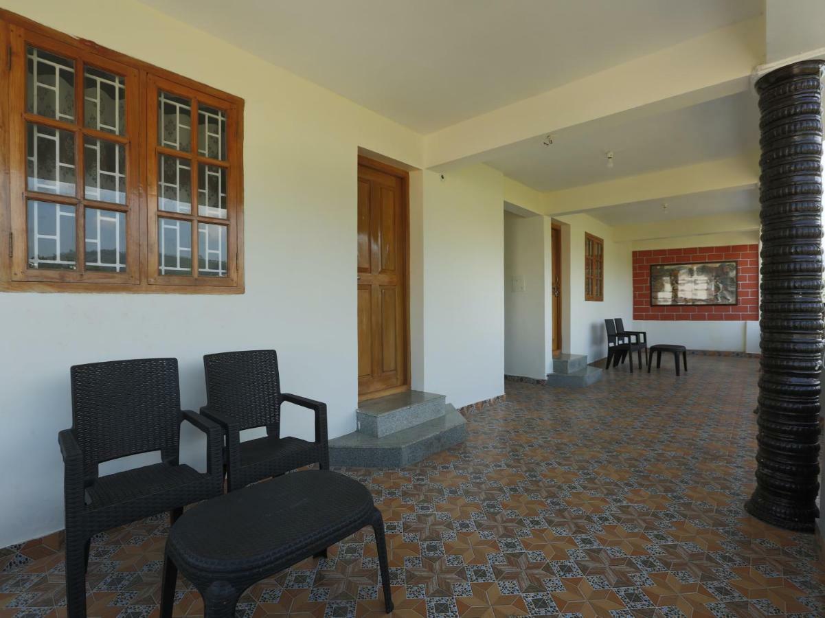 Oyo 32995 Serenest Bed & Breakfast Котагири Екстериор снимка